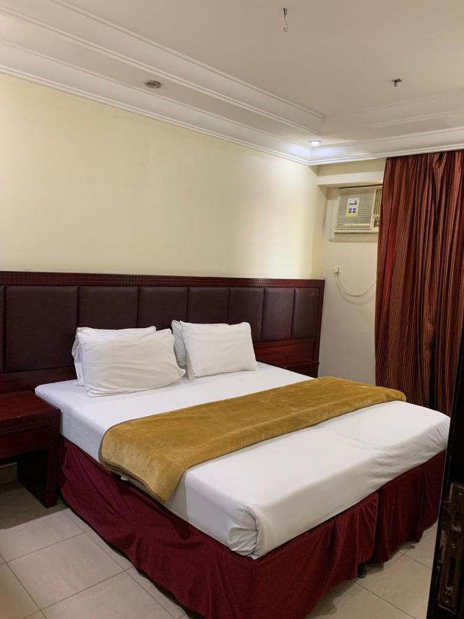Rabwah Al Safwa Hotel 7 Медина Экстерьер фото